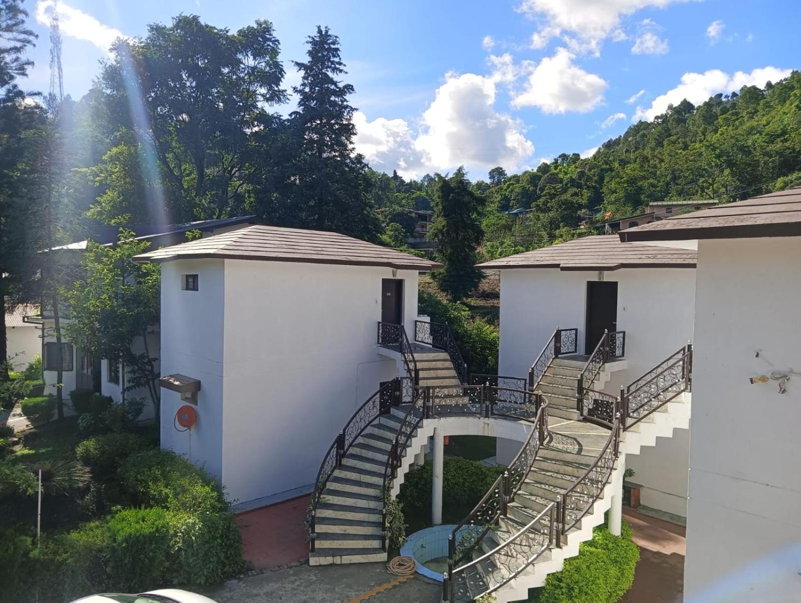 Shikha Resort Ewentbliz Bhīm Tāl Exterior foto